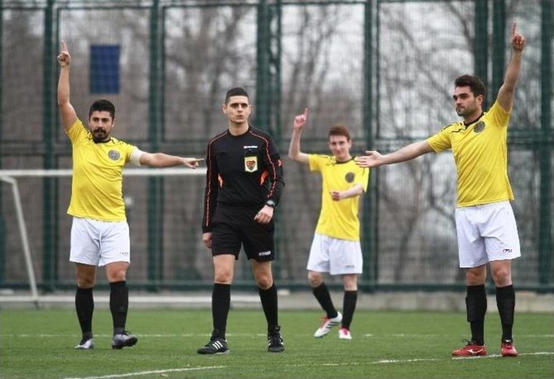 Hakemlere G&ouml;r&uuml;lmemiş Tepki