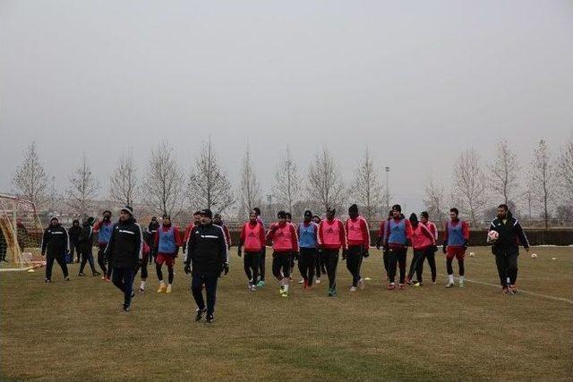 Başkan Çolakbayrakdar’dan Kayserispor’a Moral Ziyareti