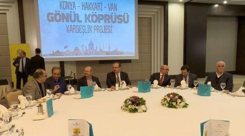 Aky&uuml;rek: &ldquo;kardeşliğimiz G&ouml;n&uuml;l K&ouml;pr&uuml;leriyle Ta&ccedil;lanıyor&rdquo;