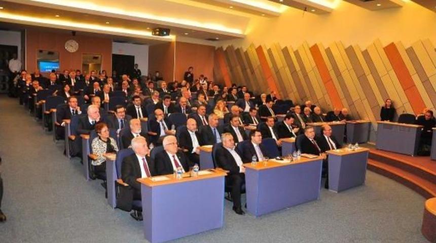 Rusya'da Komisyonlar Kısıtlamalar Konusunda &Ccedil;alışmasını S&uuml;rd&uuml;r&uuml;yor