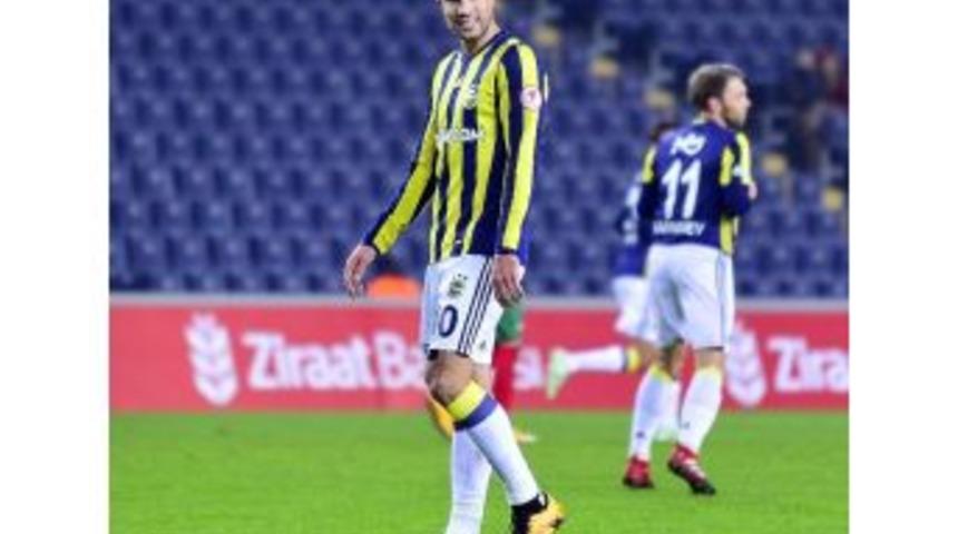 Van Persie G&ouml;n&uuml;l Aldı!