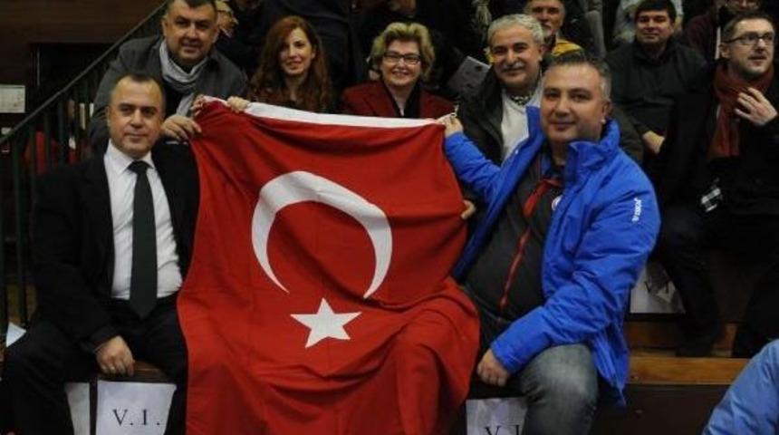 Slavia Eu Bratislava-Bursa Büyükşehir Belediyespor: 0-3 (Avrupa Kupası)