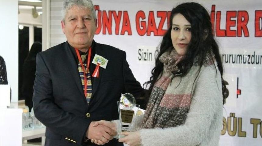 Medya Oscarları &Ouml;d&uuml;l T&ouml;reni