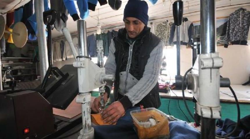 Edirne'den Aldığı Destekle K&ouml;y&uuml;ne D&ouml;n&uuml;p At&ouml;lye Kurdu