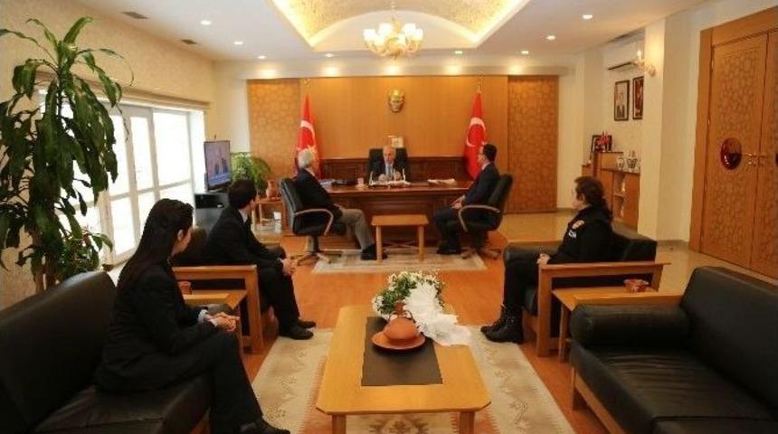 Vali Kam&ccedil;ı&rsquo;ya &ldquo;26 Ocak D&uuml;nya G&uuml;mr&uuml;k G&uuml;n&uuml;&rdquo; Ziyareti