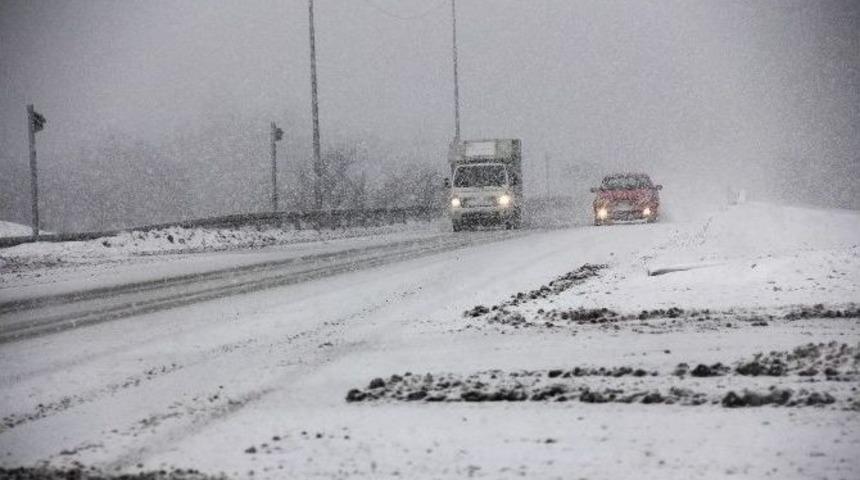 Bolu Dağı&rsquo;nda Yoğun Kar Yağışı