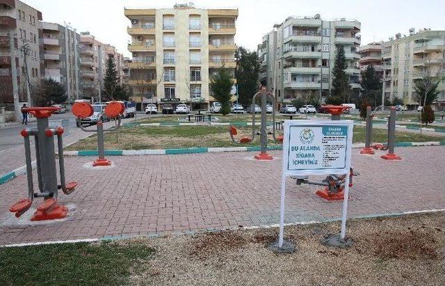 Haliliye’deki Parklara Sigara İçmeyiniz Tabelaları Asıldı