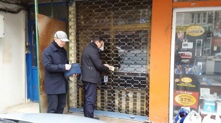 İzmit&rsquo;te Kumar Oynatılan Kahvehane M&uuml;h&uuml;rlendi