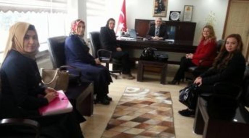 Kula Ak Parti Teşkilatından Kaymakam G&uuml;ven&rsquo;e Ziyaret