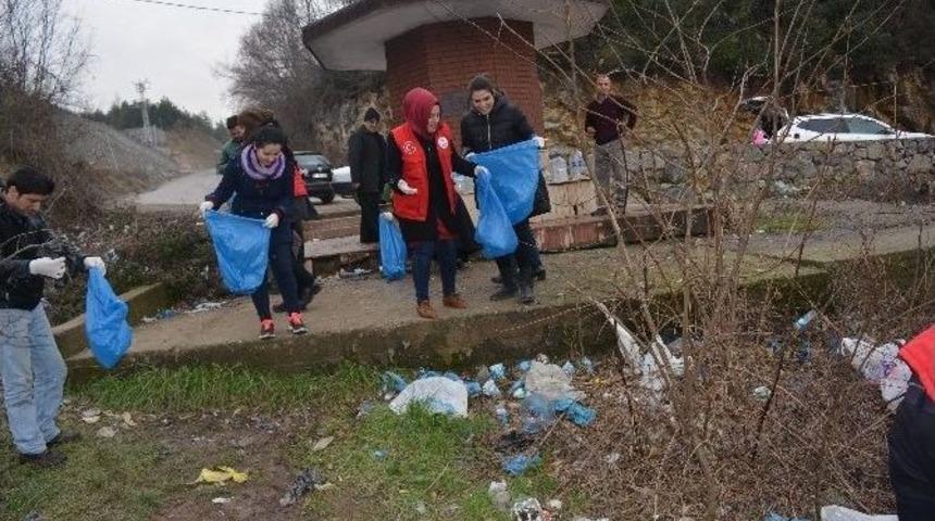 Kozlu Gen&ccedil;lik Merkezi, Doğaya Ve Suya Sahip &Ccedil;ıktı