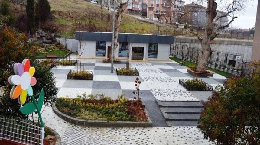 B&uuml;y&uuml;k&ccedil;ekmece Belediyesi Tepecik&rsquo;e Modern Bir Park Kazandırdı