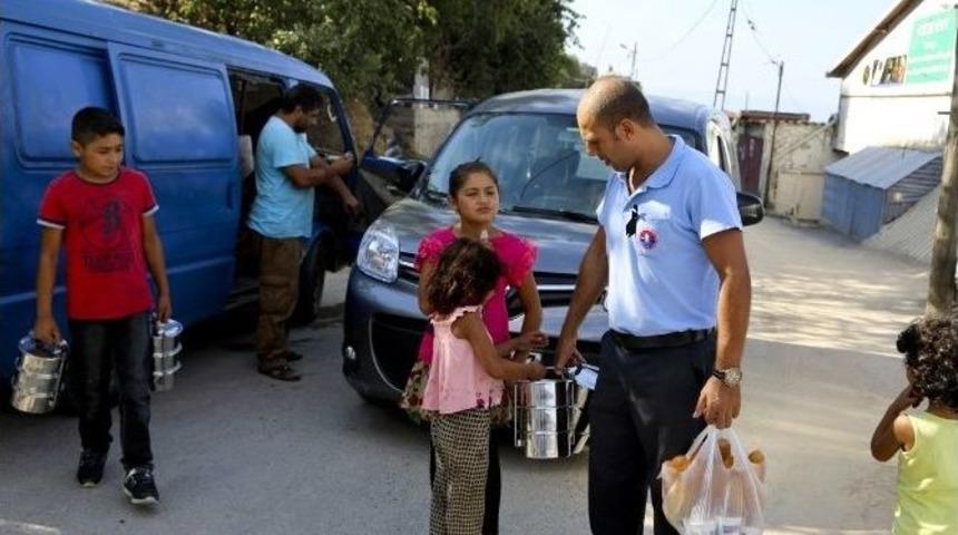 Maltepe Belediyesi’nden İhtiyaç Sahibi Ailelere Yardım