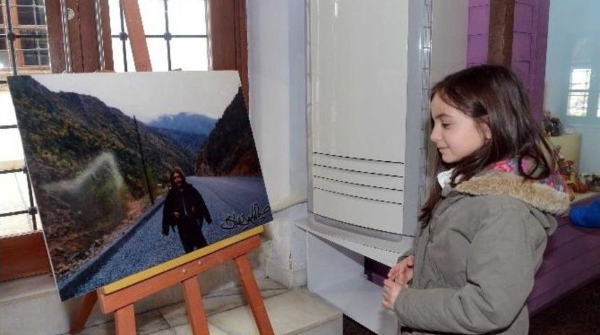 Oyuncak M&uuml;zesi&rsquo;nde Barış Man&ccedil;o Nostaljisi