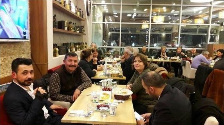 &Ccedil;orumlular Nazmi &Ouml;ğretmeni Andı