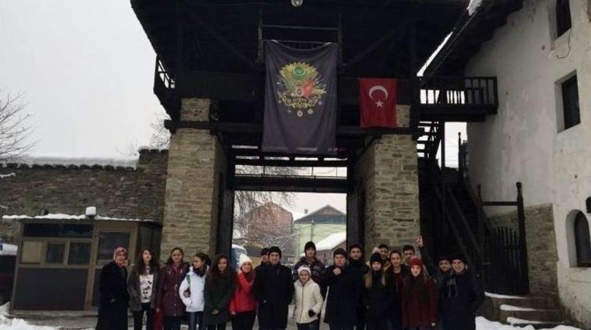 Yozgat&rsquo;ta 2 Bin &Ouml;ğrenci İ&ccedil;in Makedonya Ve Kosova Gezisi D&uuml;zenledi