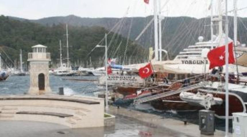 G&uuml;ney Ege&rsquo;de Fırtına Bekleniyor