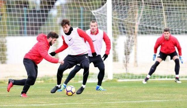 Antalyaspor Taktik Çalıştı