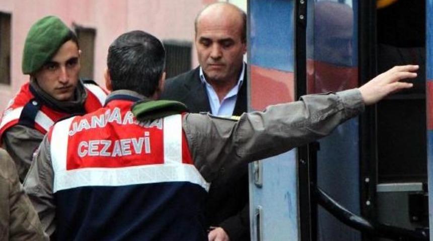 Cinsel Istismar Sanığının Tahliye Edildiğini G&ouml;r&uuml;nce Ağladılar