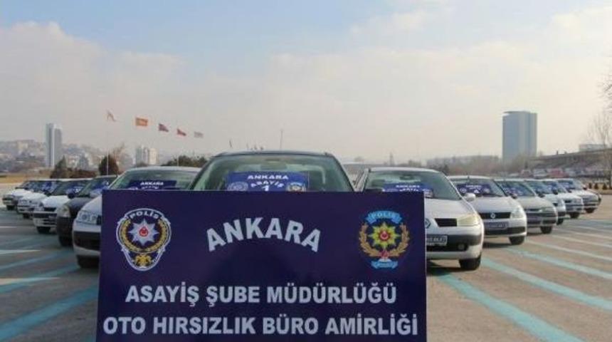 Ankara'da Otomobil Hırsızlığı Yapanlar Yakalandı