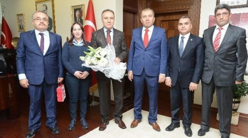 G&uuml;mr&uuml;k G&uuml;n&uuml; Etkinlikleri