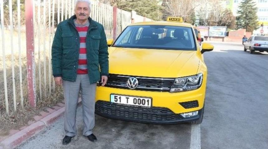 42 Yıllık Taksicilik Mesleğinde Aldığı En Ucuz Araba