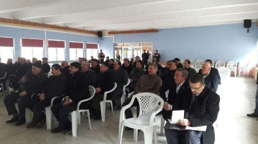 Ara&ccedil;&rsquo;ta Halk Bilgilendirme Toplantısı D&uuml;zenlendi