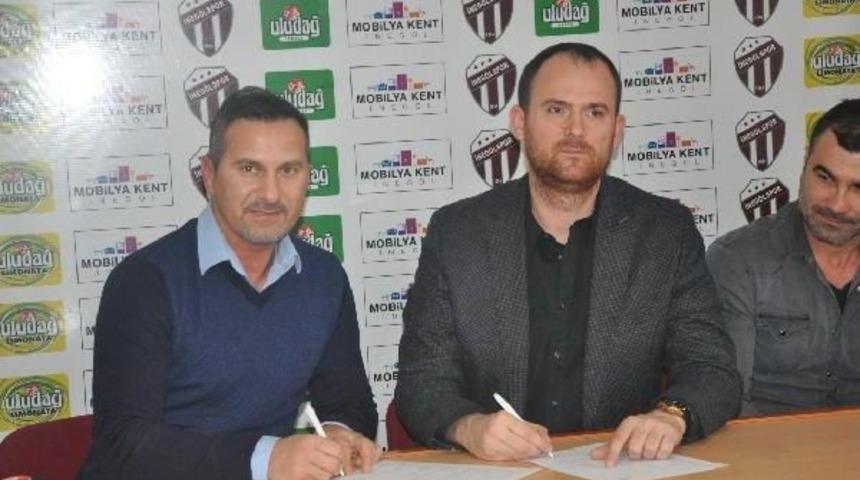 İneg&ouml;lspor Erg&uuml;n Penbe'ye Emanet