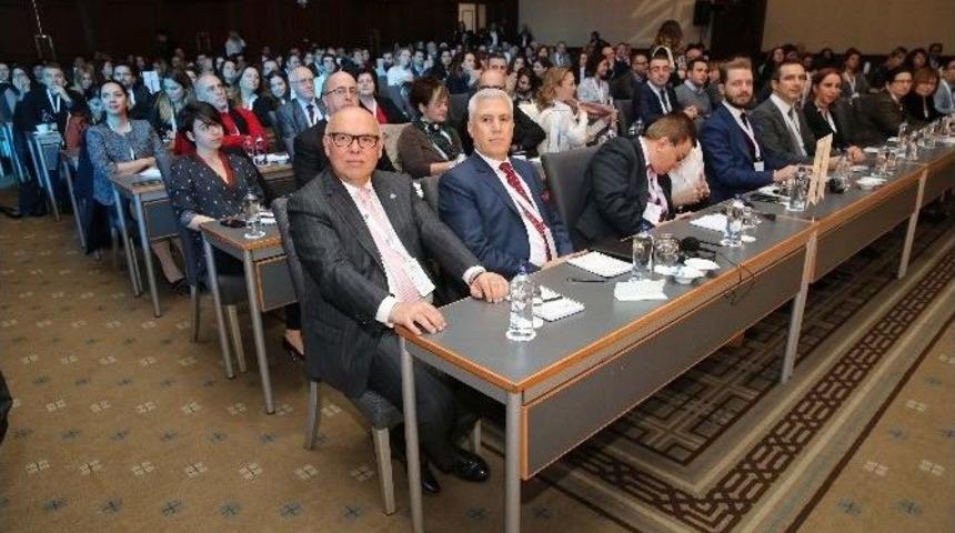 Nil&uuml;fer&rsquo;e &Ouml;d&uuml;l