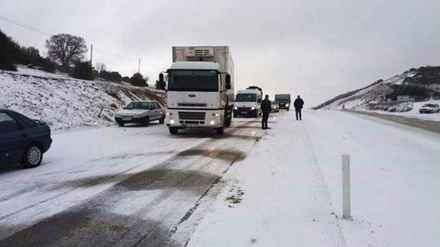 Balıkesir’de Kar Yağışı Başladı