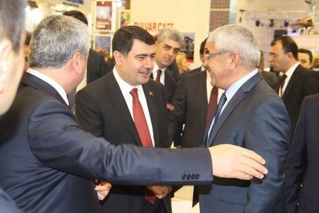 Emıtt’te Kars Standı Ziyaretçilerin Dikkatini Çekiyor