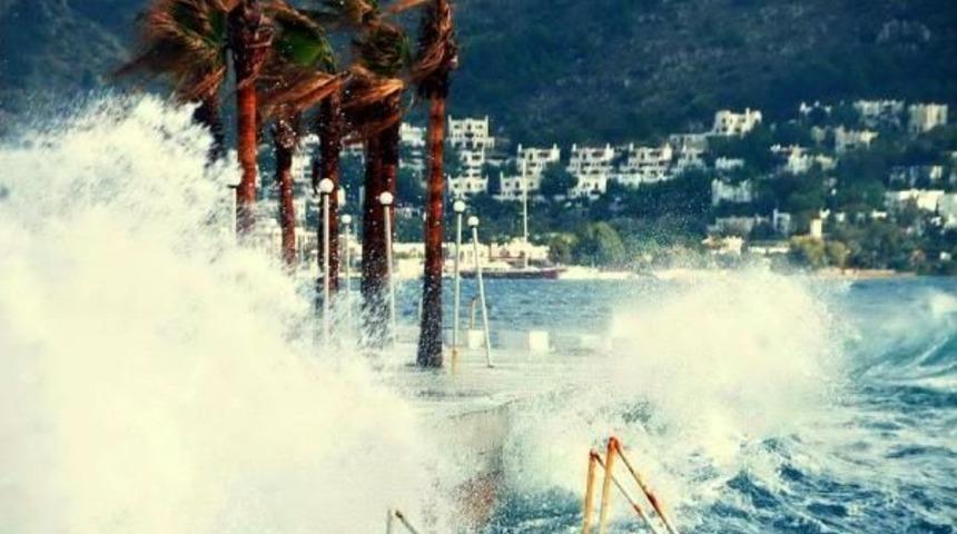 Bodrum'da Fırtına