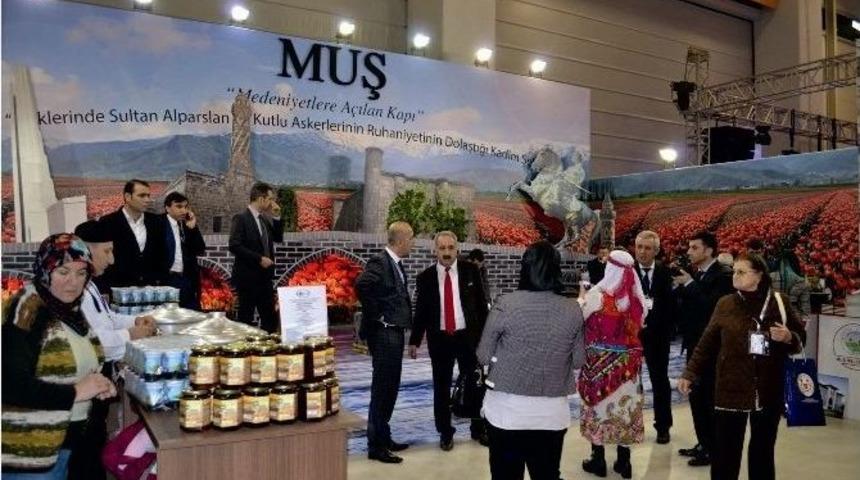 Muş Emitt&rsquo;te Tanıtılıyor