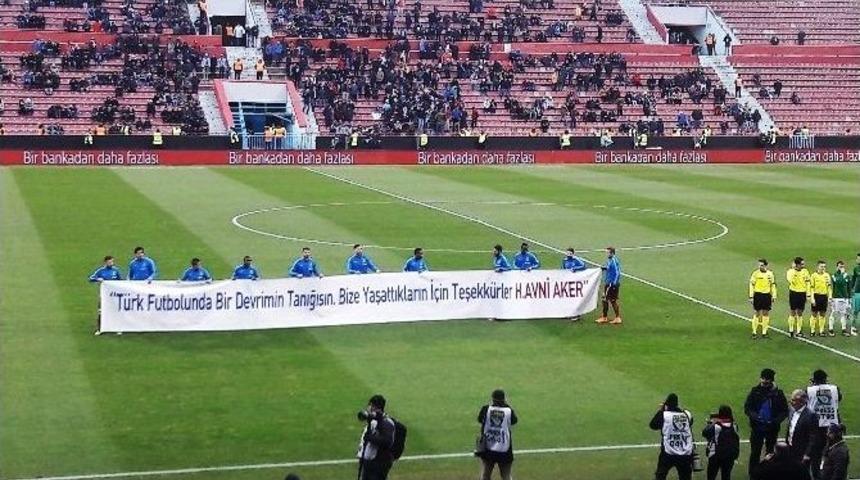 Trabzonspor&rsquo;dan Avni Aker&rsquo;e Buruk Veda