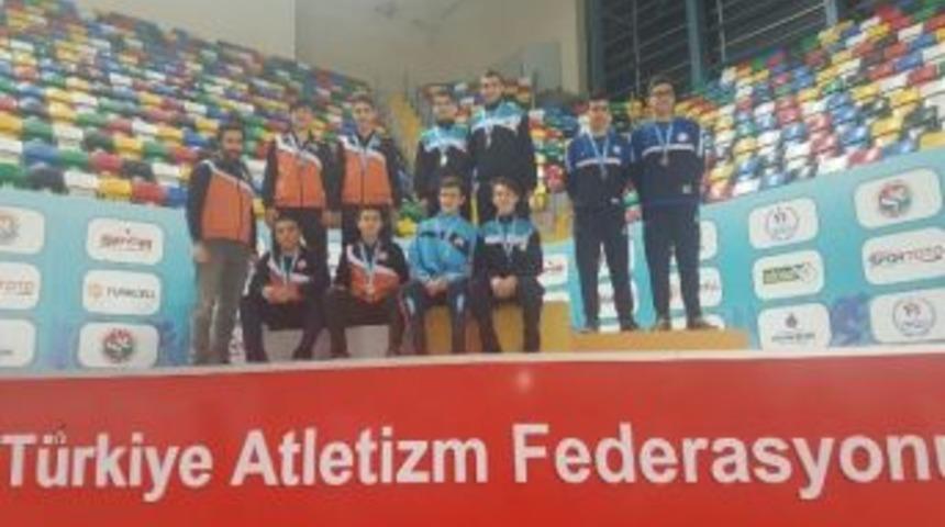 Osmangazi Belediyespor’dan 18 Madalya