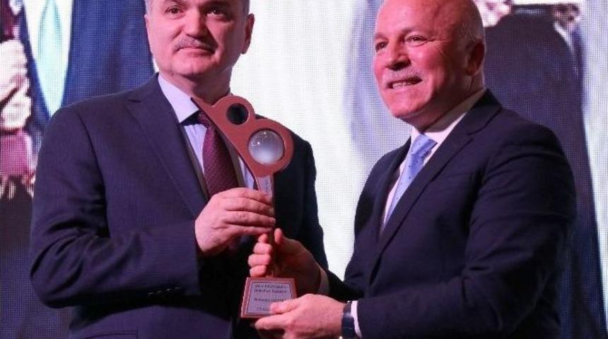 Başkan Sekmen “yılın Belediye Başkanı” Seçildi