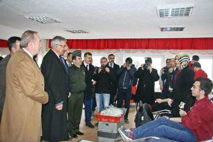 Vali Kılıç Sungurlu’da İncelemelerde Bulundu G4