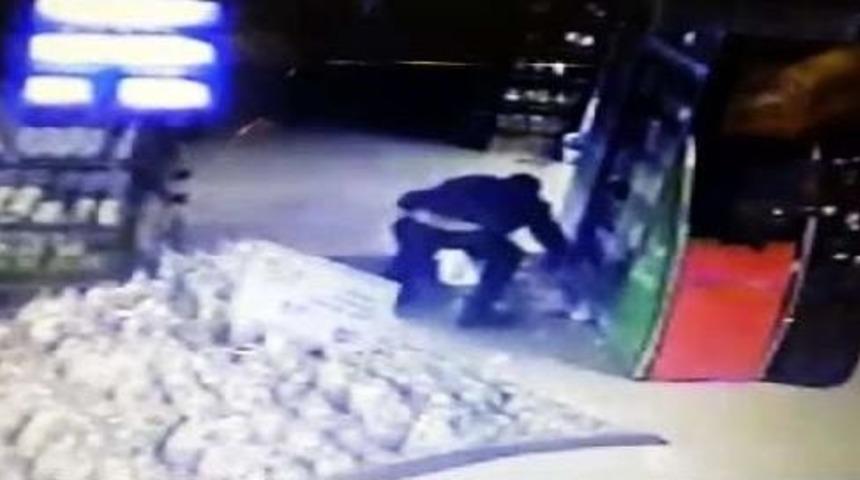 Bodrum'dan &Ccedil;aldılar İzmir'de Yakalandılar