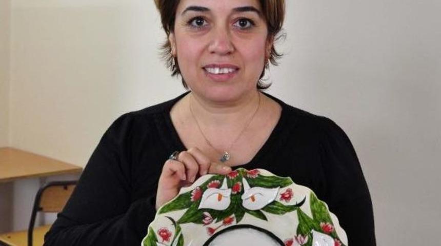 Çini Sanatı Şehzadeler'de Hayat Buldu