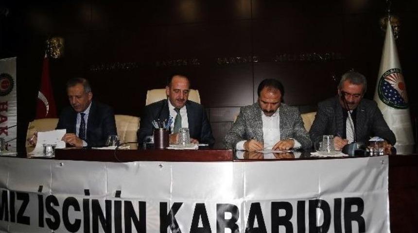 G&ouml;lbaşı Belediyesinden İş&ccedil;ilere Y&uuml;zde 30 Zam