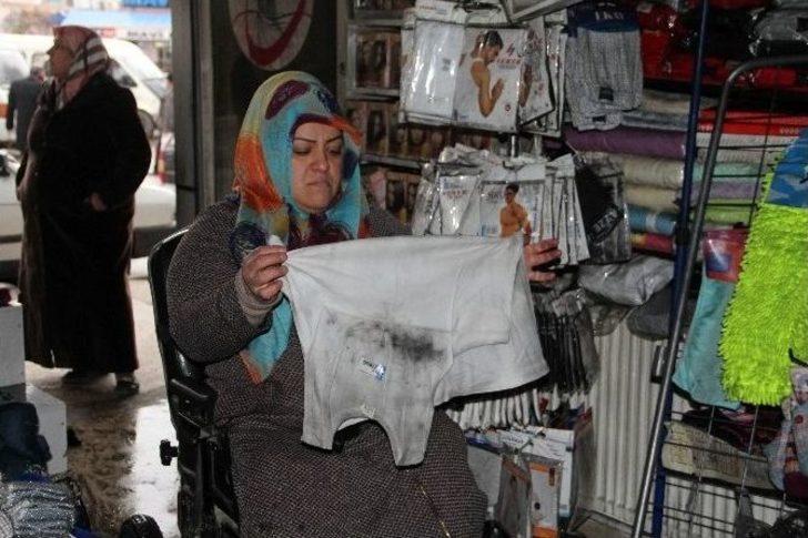 Mikro Krediyle Kurduğu İş Yeri Küle Döndü G1