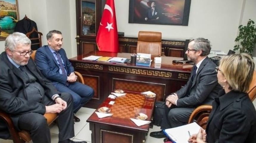 Ab Türkiye Delegasyonu Heyetinden Mehmet Parlak’a Ziyaret