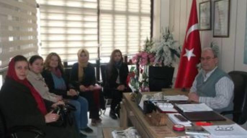 Ak Partili Kadınlardan Esnaflara Ziyaret