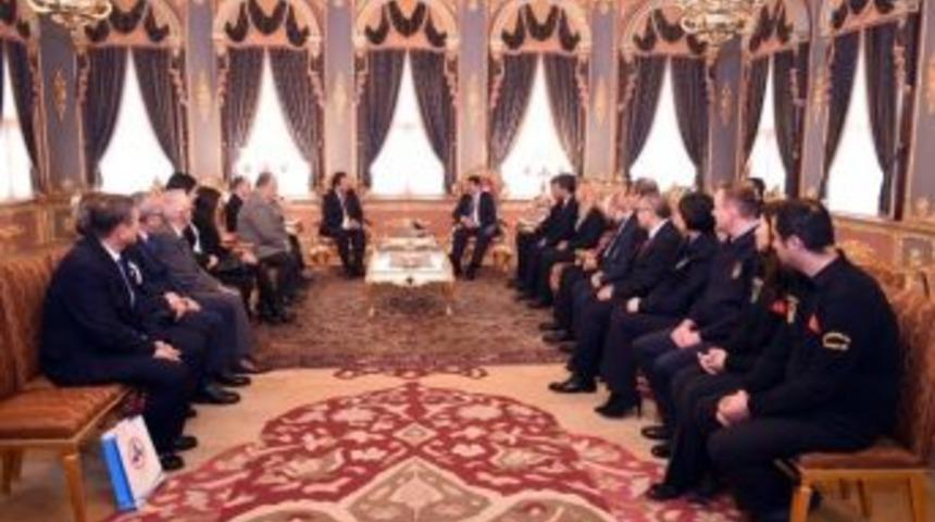 İstanbul G&uuml;mr&uuml;k Y&ouml;neticilerinden Vali Ziyareti