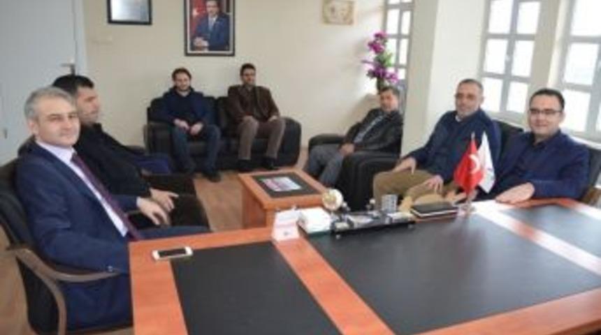 Kaymakam G&uuml;ven&rsquo;den Ak Parti&rsquo;ye Ziyaret