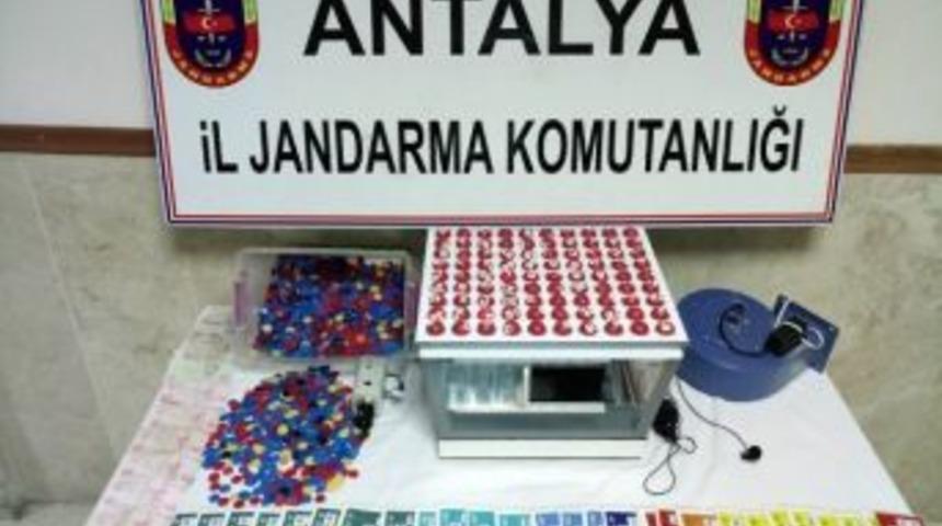 Side&rsquo;de Jandarmadan Tombala Baskını