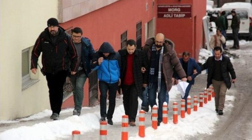 Vatandaşa Zorla Senet İmzalattıran Şahıslar Yakalandı