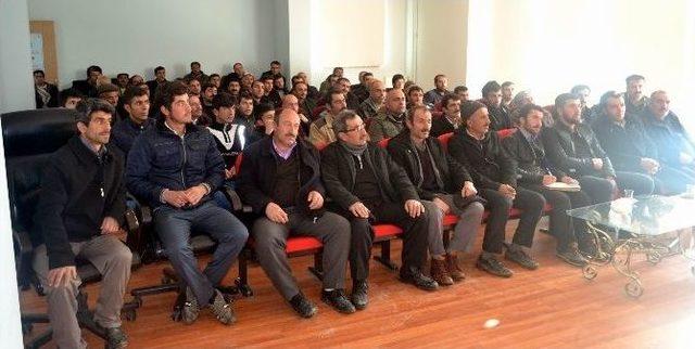 Bahçesaray’da Arıcılara Yönelik Organik Arıcık İle İlgili Eğitimi Verildi