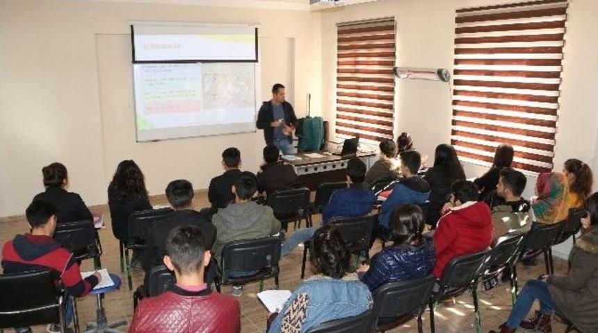 Şırnak&rsquo;ta 24 Bin &Ouml;ğrenci Telafi Eğitimi G&ouml;r&uuml;yor