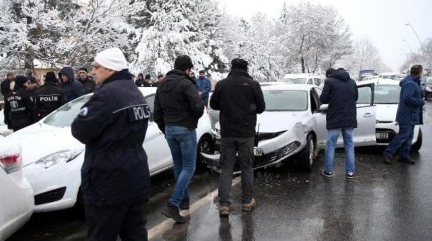 Aracının Lastiklerine Ateş Edilerek Yakalandı