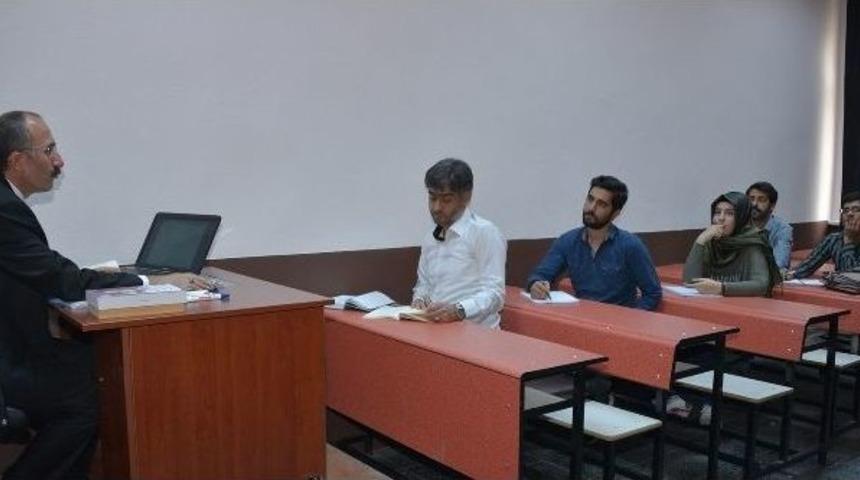 Sel&ccedil;uk &Uuml;niversitesi Yabancı Diller Y&uuml;ksekokulu&rsquo;na Yeni B&ouml;l&uuml;mler A&ccedil;ılacak